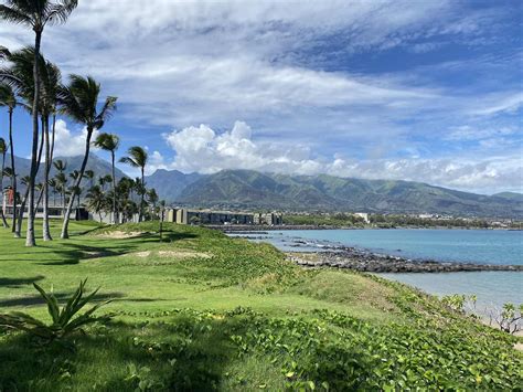 Saint Laurent Maui, HI .